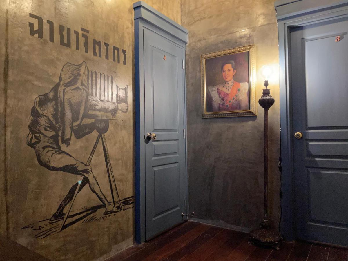 Central Old Town Cottage バンコク都 エクステリア 写真