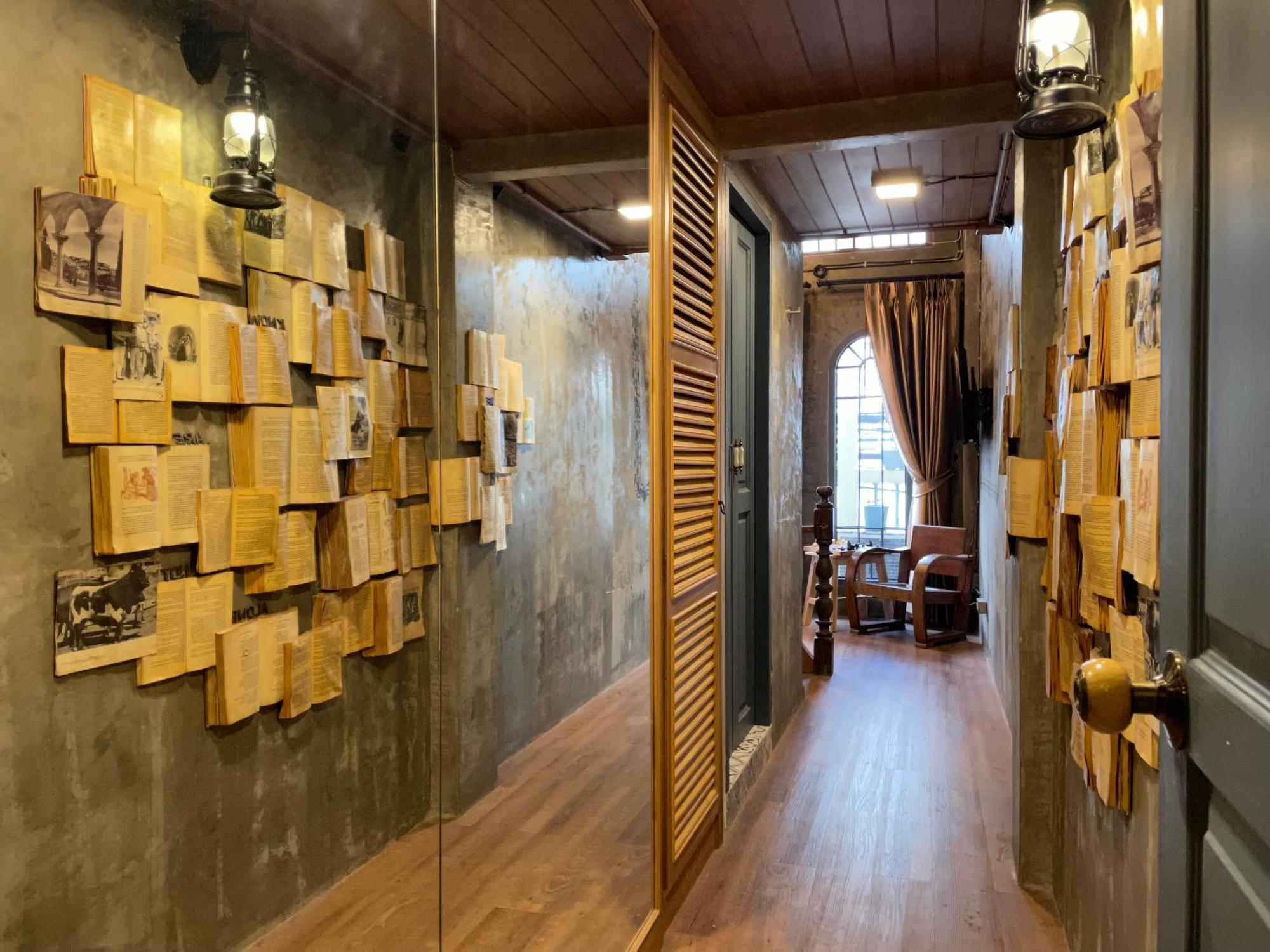 Central Old Town Cottage バンコク都 エクステリア 写真